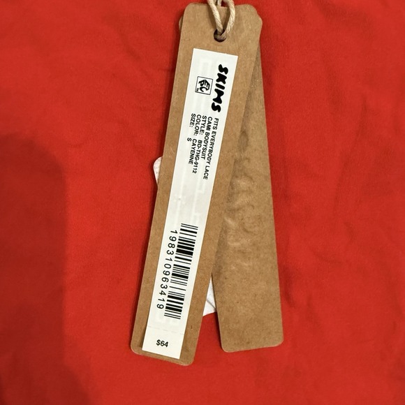 SKIMS Fits Everybody Lace Cami Bodysuit in Cayenne Red Size Small NWT $64 - Picture 10 of 11